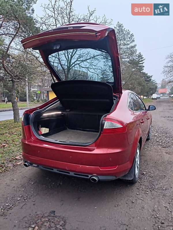 Лифтбек Ford Mondeo 2008 в Ужгороде