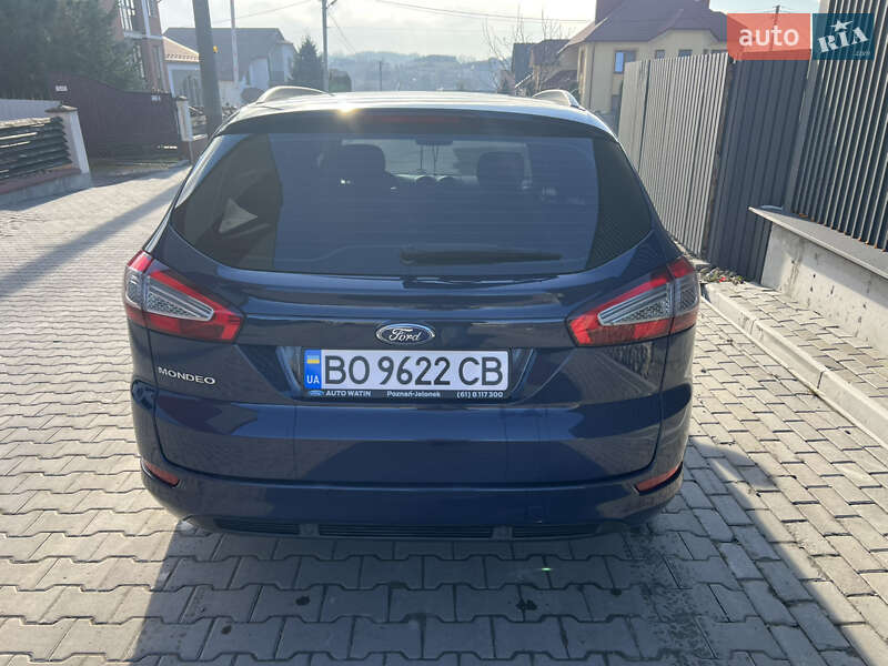 Універсал Ford Mondeo 2012 в Тернополі