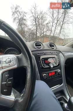 Седан Ford Mondeo 2012 в Черкасах