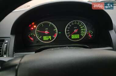 Седан Ford Mondeo 2001 в 
