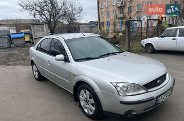 Седан Ford Mondeo 2002 в Гайвороні