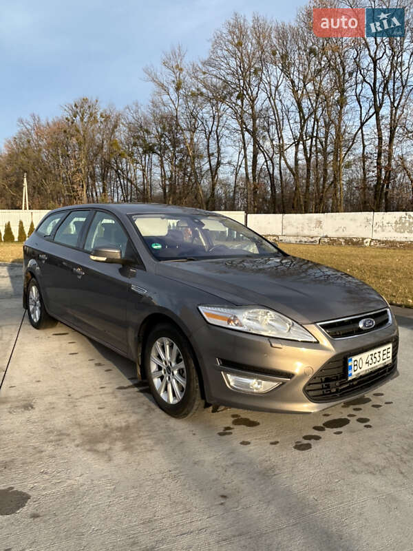 Универсал Ford Mondeo 2010 в Луцке