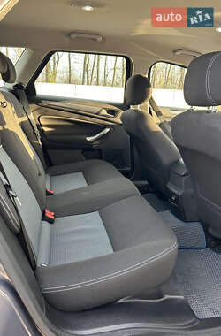 Универсал Ford Mondeo 2010 в 
