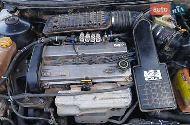 Седан Ford Mondeo 1994 в 