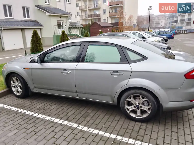 Седан Ford Mondeo 2008 в 
