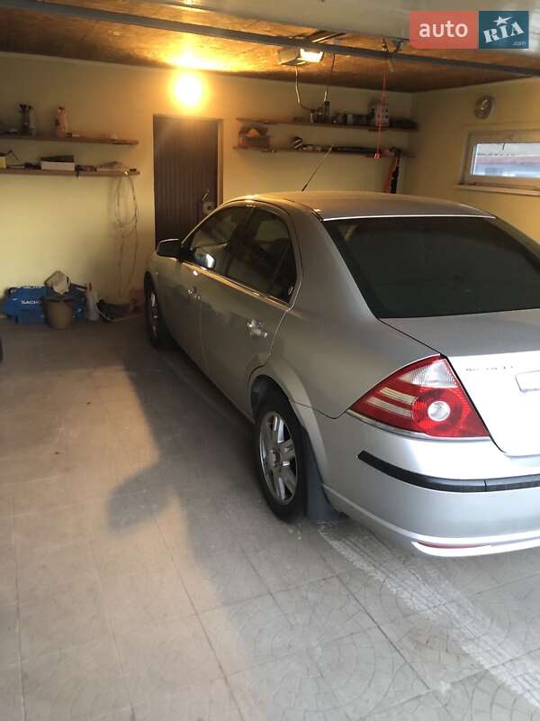 Седан Ford Mondeo 2006 в 