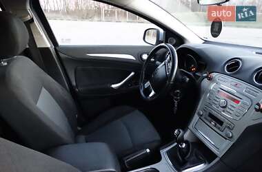 Лифтбек Ford Mondeo 2008 в 
