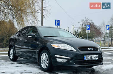 Седан Ford Mondeo 2012 в Здолбуніві