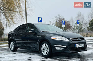 Седан Ford Mondeo 2012 в Здолбуніві