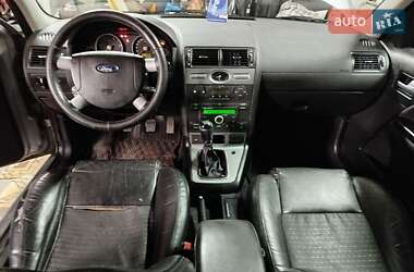 Лифтбек Ford Mondeo 2003 в Кременчуге