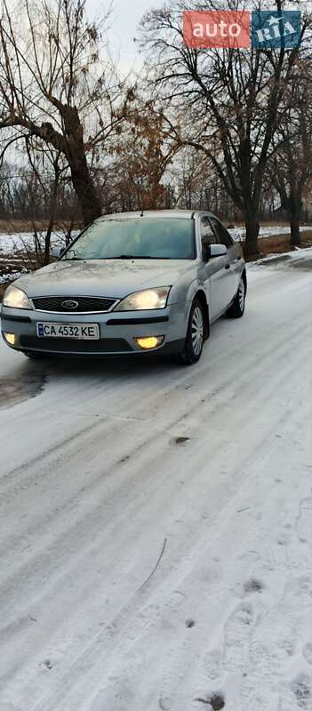 Седан Ford Mondeo 2006 в Звенигородке