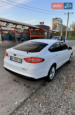Ліфтбек Ford Mondeo 2016 в Львові