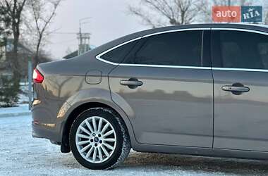 Седан Ford Mondeo 2012 в Киеве