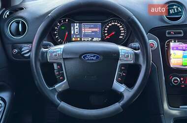 Седан Ford Mondeo 2012 в Киеве