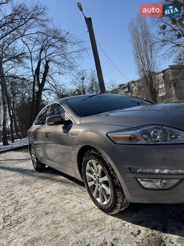 Седан Ford Mondeo 2011 в Харькове