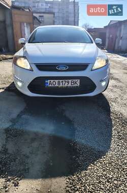 Седан Ford Mondeo 2011 в Хмельницком