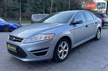 Седан Ford Mondeo 2012 в 