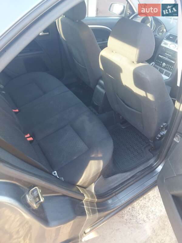 Седан Ford Mondeo 2004 в Черкассах фото 13 Седан Ford Mondeo 2004 в Черкассах