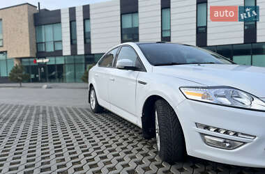 Седан Ford Mondeo 2012 в Хмельницком