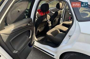 Лифтбек Ford Mondeo 2014 в 