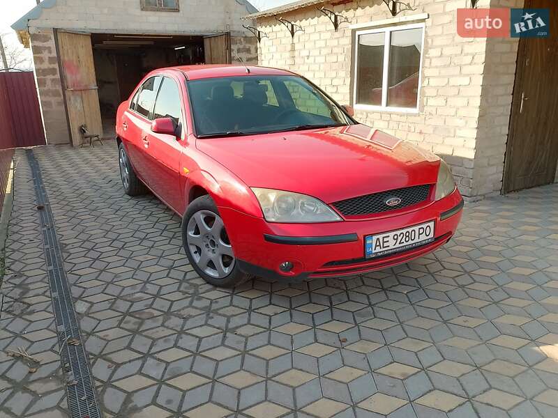 Седан Ford Mondeo 2003 в 