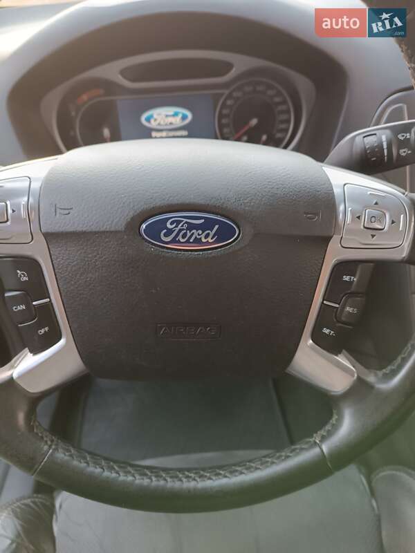 Универсал Ford Mondeo 2010 в Берегово