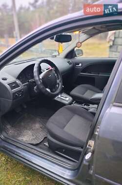 Универсал Ford Mondeo 2004 в 