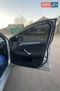 Универсал Ford Mondeo 2011 в 