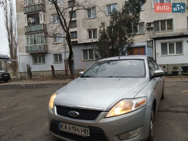 Седан Ford Mondeo 2009 в 