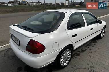 Ліфтбек Ford Mondeo 1997 в 