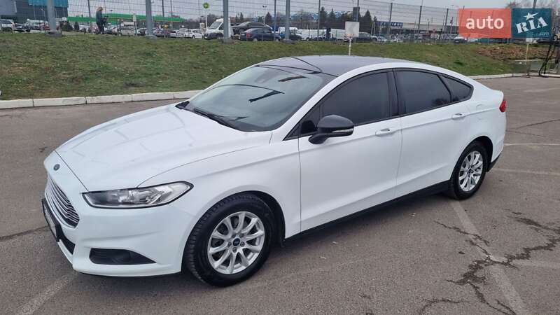 Ліфтбек Ford Mondeo 2017 в Львові