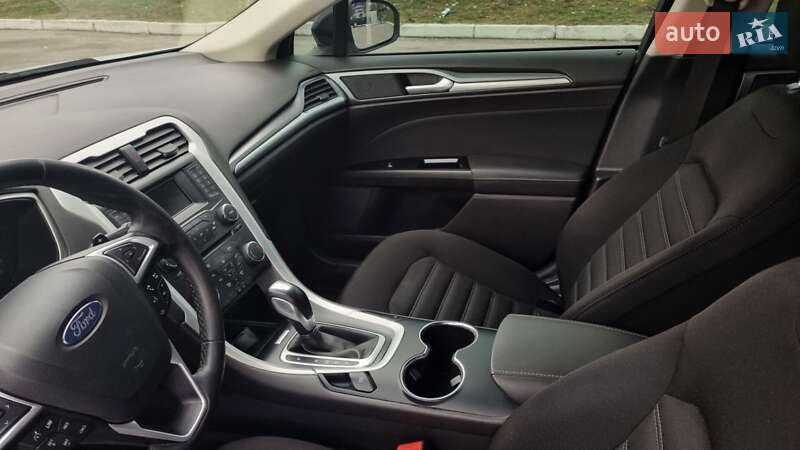 Ліфтбек Ford Mondeo 2017 в Львові