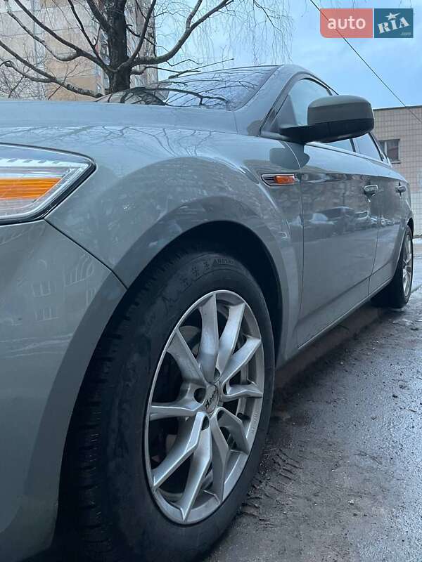 Седан Ford Mondeo 2009 в Киеве
