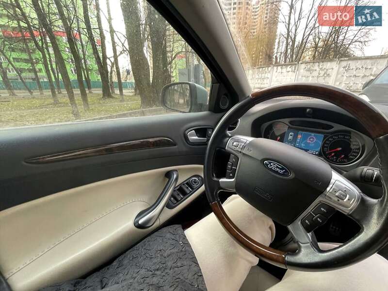 Седан Ford Mondeo 2009 в Киеве