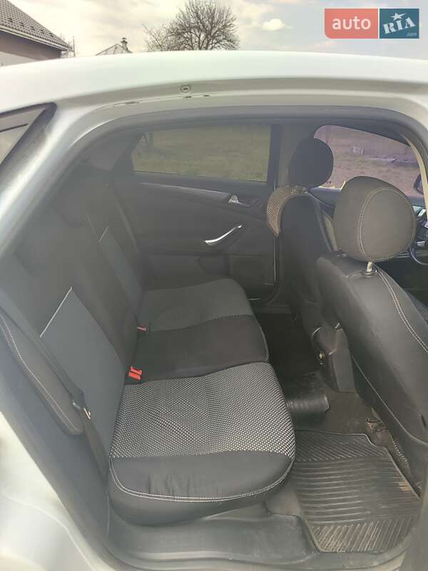 Лифтбек Ford Mondeo 2013 в Броварах