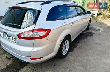 Универсал Ford Mondeo 2011 в 