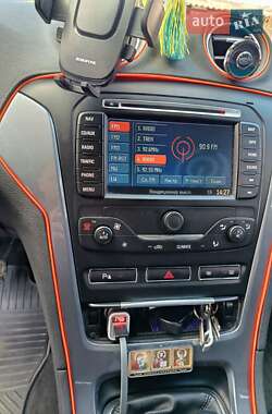 Универсал Ford Mondeo 2011 в 