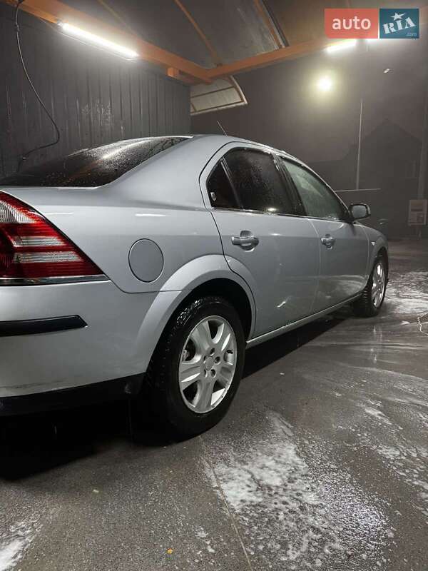 Седан Ford Mondeo 2006 в Конотопе