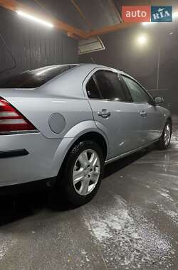 Седан Ford Mondeo 2006 в 
