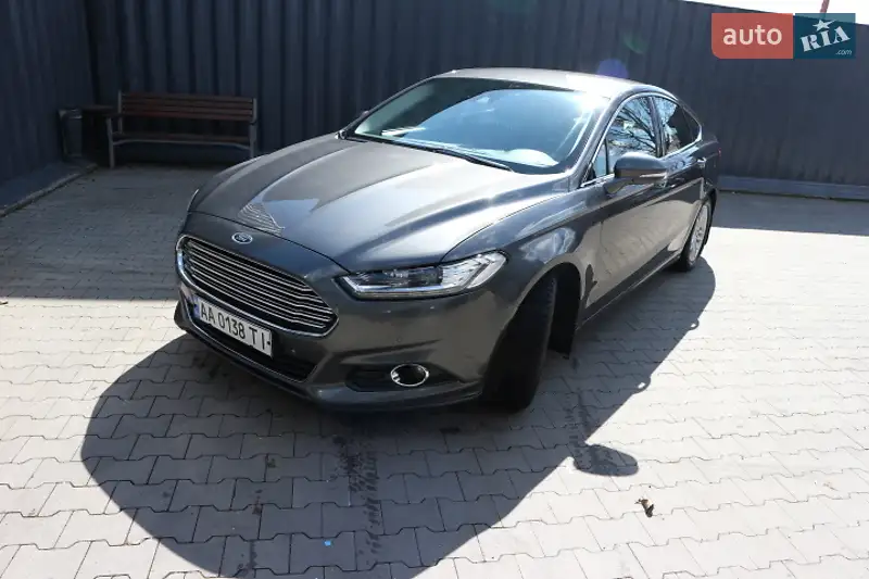 Седан Ford Mondeo 2017 в 