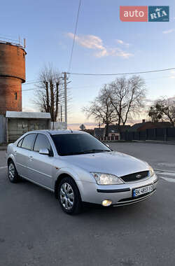 Седан Ford Mondeo 2002 в 
