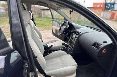 Универсал Ford Mondeo 2002 в 