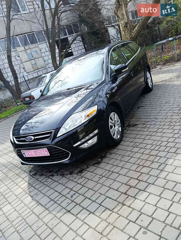 Универсал Ford Mondeo 2011 в 