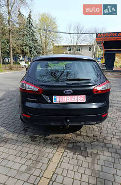 Универсал Ford Mondeo 2011 в 