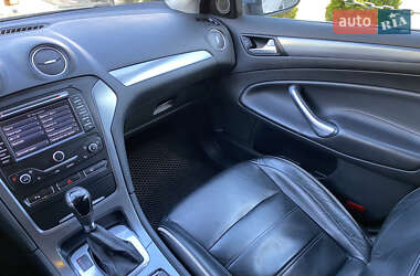 Универсал Ford Mondeo 2013 в 