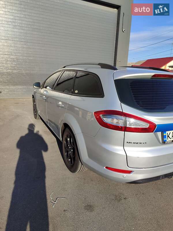 Универсал Ford Mondeo 2011 в Киеве фото 8 Универсал Ford Mondeo 2011 в Киеве