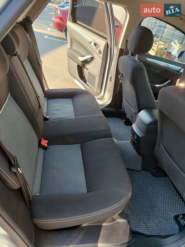 Универсал Ford Mondeo 2011 в Киеве фото 14 Универсал Ford Mondeo 2011 в Киеве
