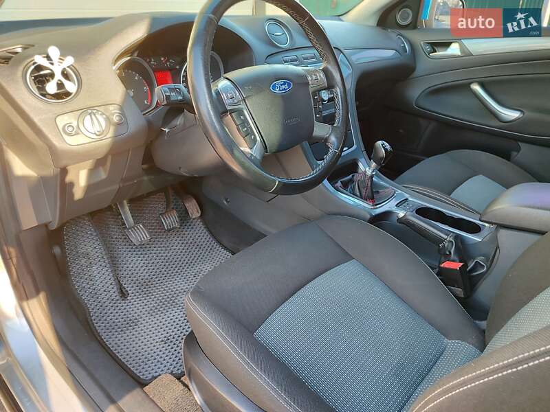 Универсал Ford Mondeo 2011 в Киеве фото 15 Универсал Ford Mondeo 2011 в Киеве