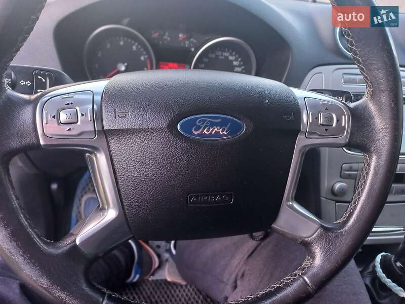Лифтбек Ford Mondeo 2007 в Тетиеве
