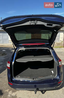 Универсал Ford Mondeo 2012 в 